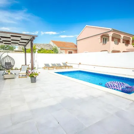 Kuca Za Odmor Petra Holiday home Pridraga