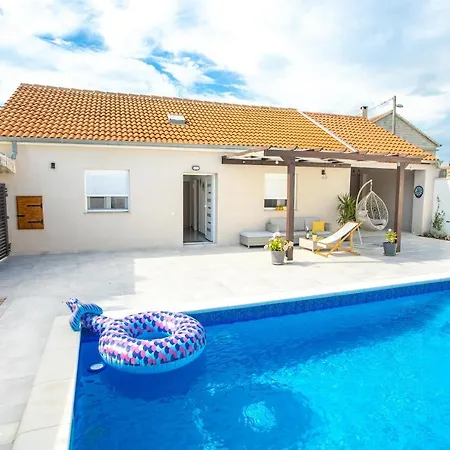 Holiday home Kuca Za Odmor Petra Pridraga