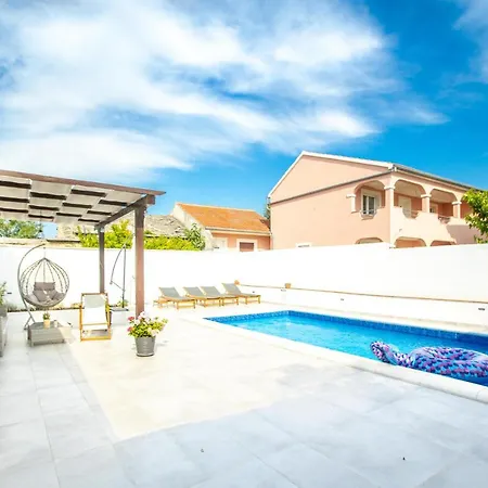 Kuca Za Odmor Petra Holiday home